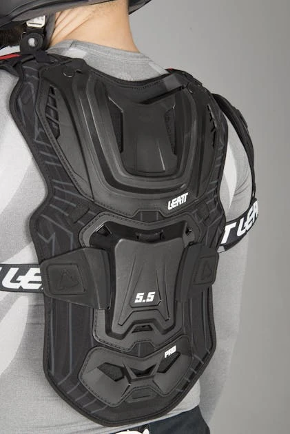 Pettorina Leatt 5.5 Pro Nero - immagine 10