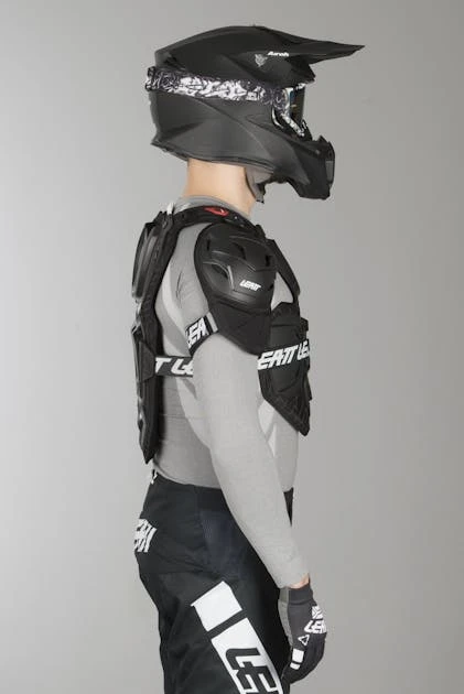 Pettorina Leatt 5.5 Pro Nero - immagine 4