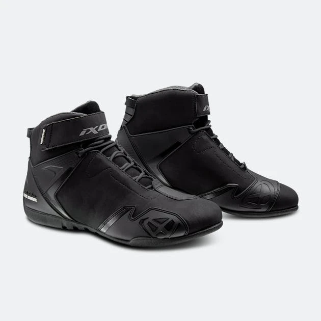 Scarpe Moto Ixon Gambler WP Neri