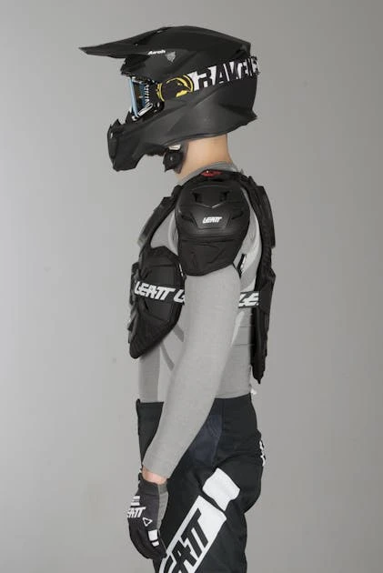 Pettorina Leatt 5.5 Pro Nero - immagine 2